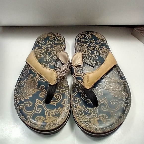 Teva Habit River Floral Leather Sandals Women's sz 7 (6160) - Picture 2 of 9